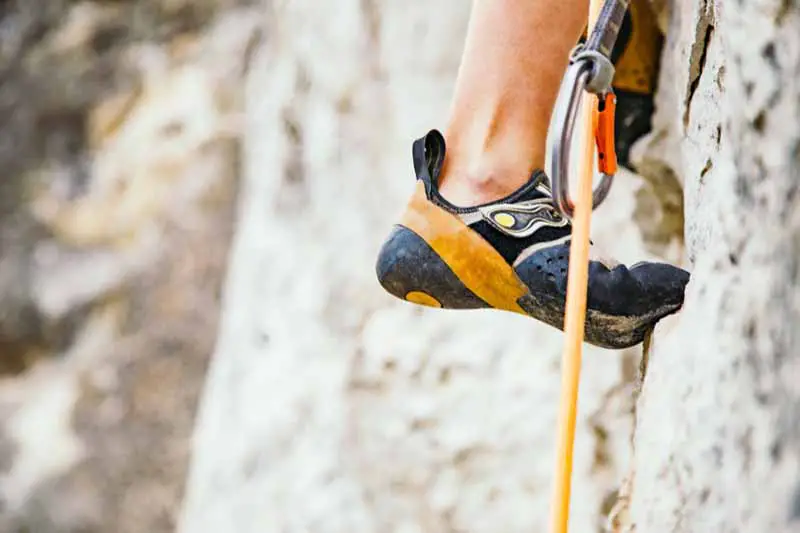Barefoot climbing shoes