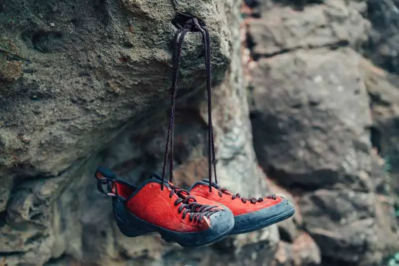 Red climbing shoes for narrow feet